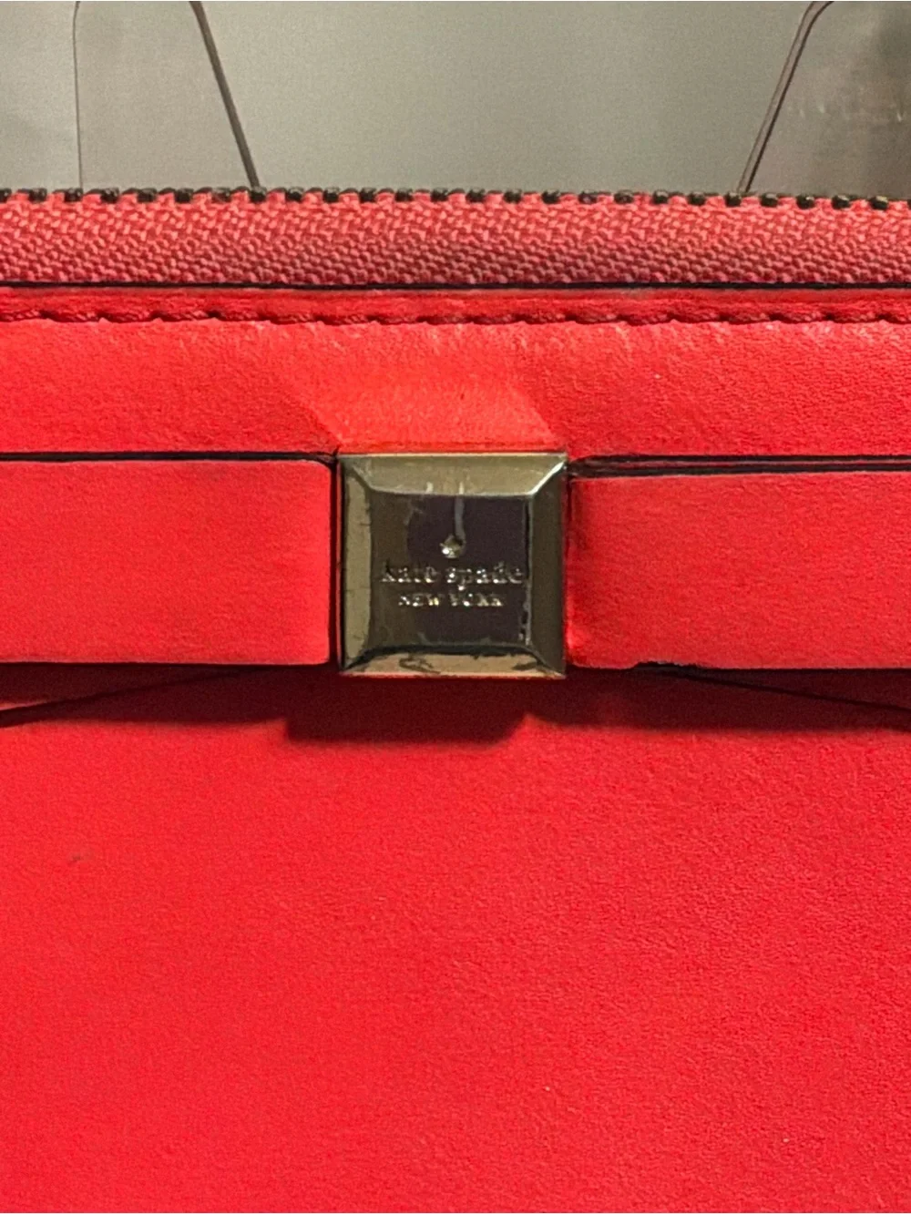 kate Spade Montford Park Smooth Nisha zip-around wallet